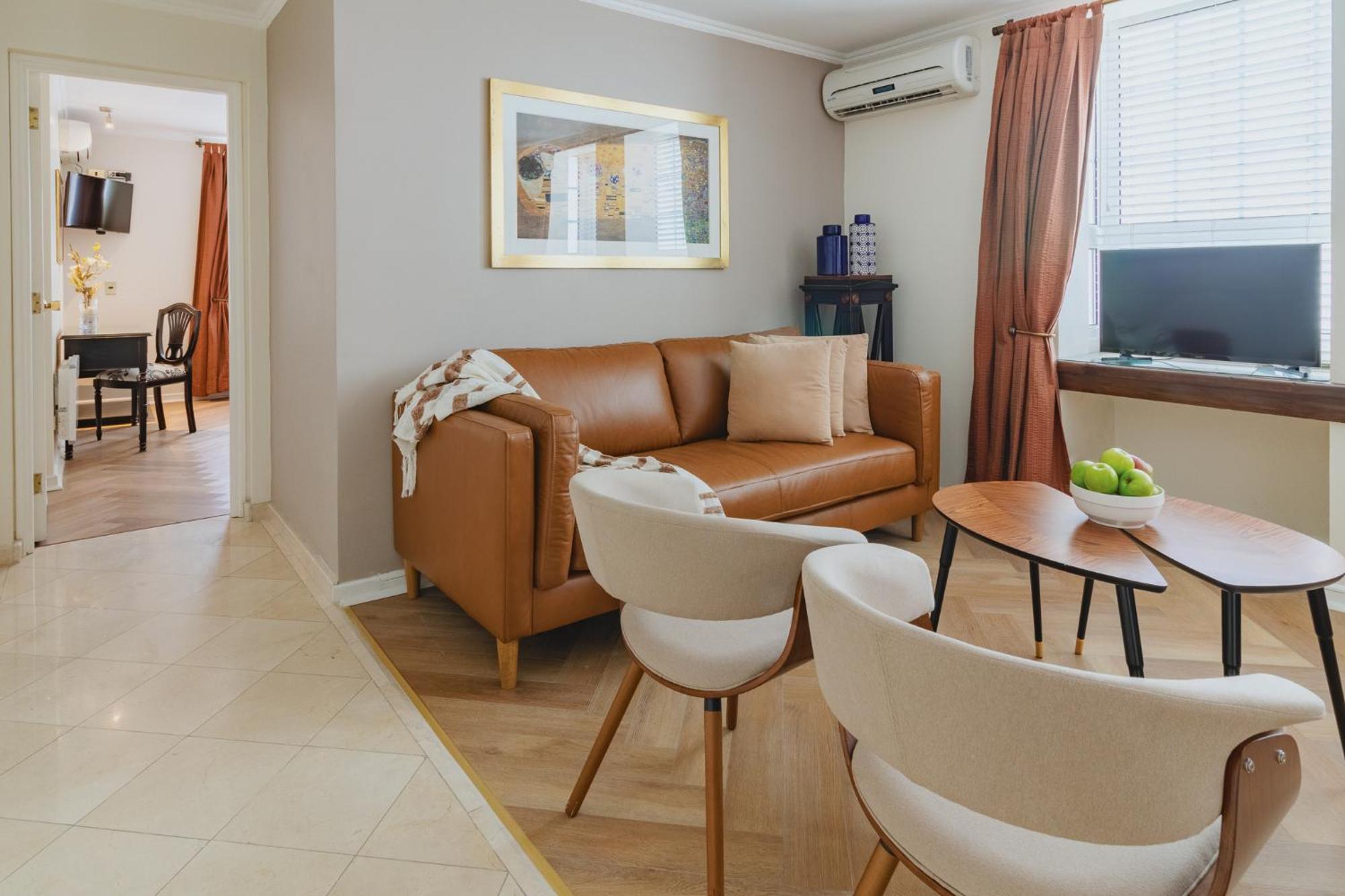 Orly Suites Santiago Exterior photo